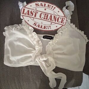 PrettyLittleThing White Ruffled Camisole Women’s Size 10